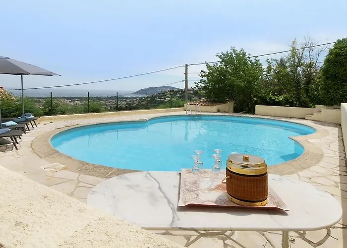 Semesterbostad Sophies Homes Panoramic Sea View And Pool Mandelieu